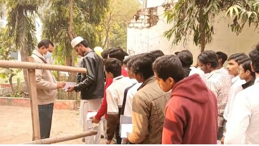 बरेली में बोर्ड परीक्षा आज से शुरू पूरी तैयारियो के साथ , बरेली में 130 केंद्रों पर 92,135 परीक्षार्थी देंगे 